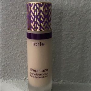 Tarte shape tape matte foundation (light sand)